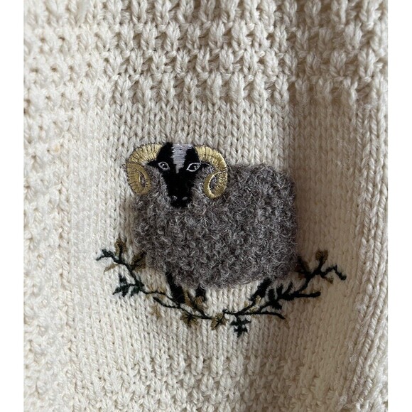 Acorn size M Wool Fisherman Roll Neck Sweater Sheep Ram Embroidered - Picture 4 of 8